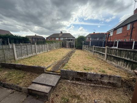 2 bedroom Flat for sale in Mackenzie Crescent, Cheadle, ST10