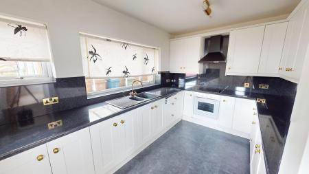 2 bedroom Bungalow for sale in Meadow Way, Stone, ST15