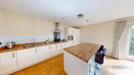 2 bedroom Flat for sale in Ridgway Road, Hanley, Stoke-on-Trent, ST1