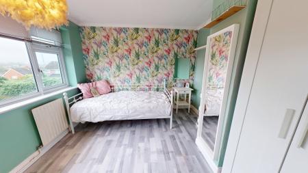 3 bedroom Semi-detached house for sale in Rushton Way, Forsbrook, Stoke-on-Trent, ST11