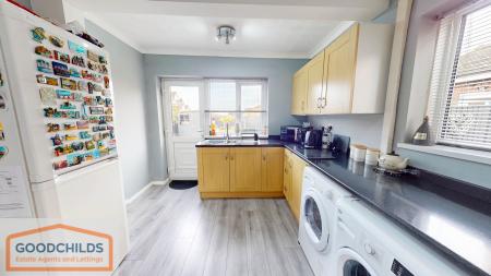 3 bedroom Semi-detached house for sale in Unity Avenue, Sneyd Green, Stoke-on-Trent, ST1