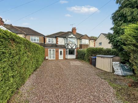 5 bedroom Semi-detached house for sale in Uttoxeter Road, Draycott, Stoke-on-Trent, ST11