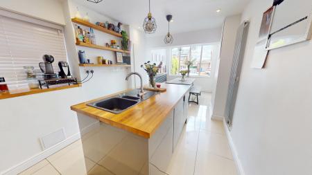 3 bedroom Semi-detached house for sale in Westonfields Drive, Westonfields, Stoke-on-Trent, ST3