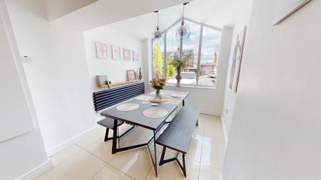 3 bedroom Semi-detached house for sale in Westonfields Drive, Westonfields, Stoke-on-Trent, ST3