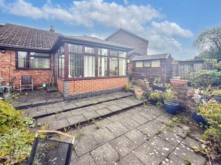 2 bedroom Semi-detached bungalow for sale in Westsprink Crescent, Westonfields, Stoke-on-Trent, ST3