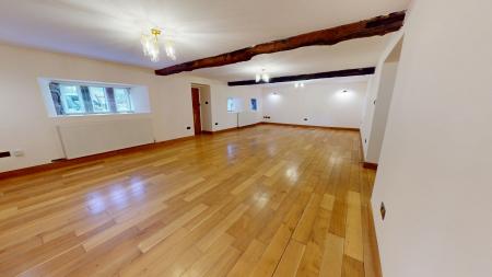 4 bedroom Detached house to let in Dimsdale Hall Drive, Dimsdale, Newcastle-under-Lyme, ST5