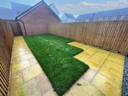 2 bedroom Town house to let in Palmer Way, Blythe Bridge, Stoke-on-Trent, ST11