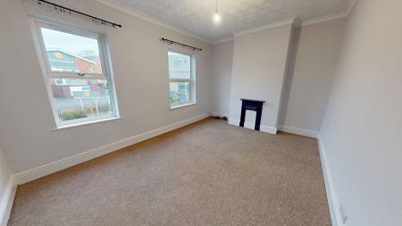 3 bedroom End of terrace house for sale in London Road, Chesterton, Newcastle-under-Lyme, ST5