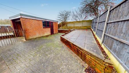 2 bedroom Bungalow to let in Canterbury Drive, Bradeley, Stoke-on-Trent, ST6