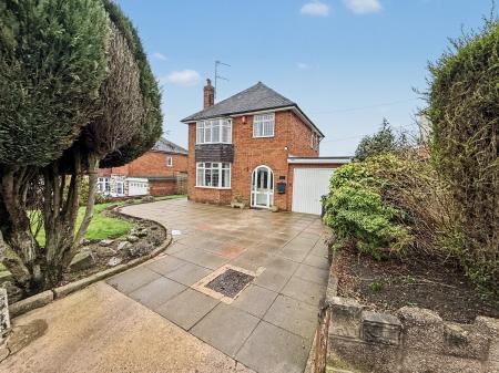 3 bedroom Detached house for sale in Milton Road, Sneyd Green, Stoke-on-Trent, ST1