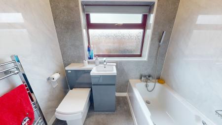 3 bedroom Town house for sale in Avenue Road, Shelton, Stoke-on-Trent, ST4