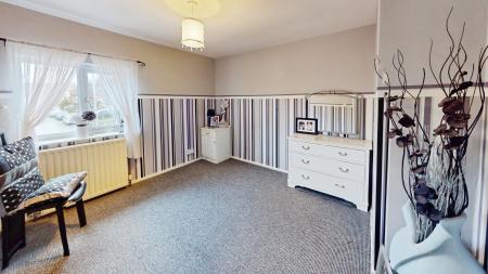 3 bedroom Semi-detached house for sale in Lane Farm Grove, Sneyd Green, Stoke-on-Trent, ST1