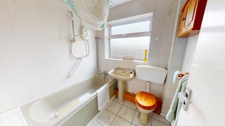 3 bedroom Detached house for sale in Belvoir Avenue, Trentham, Stoke-on-Trent, ST4