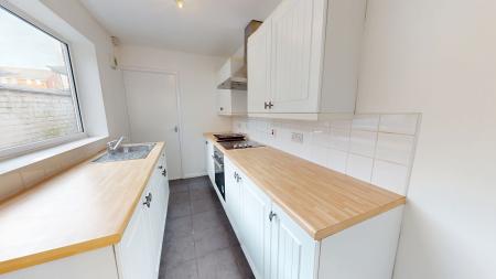 2 bedroom Terraced House to let in Holder Street, Hanley, Stoke-on-Trent, ST1