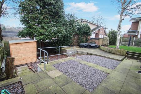 3 bedroom Semi-detached house for sale in Victoria Street, Silverdale, Newcastle-under-Lyme, ST5
