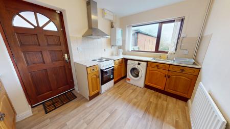 2 bedroom Detached bungalow for sale in Runnymede Close, Bucknall, Stoke-on-Trent, ST2