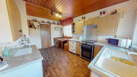 2 bedroom Detached bungalow for sale in The Wood, Meir, Stoke-on-Trent, ST3