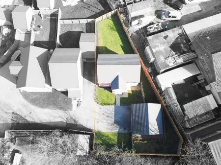 4 bedroom Detached house for sale in Fawns Close, Adderley Green, Stoke-on-Trent, ST3