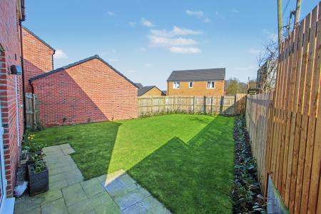 4 bedroom Detached house for sale in Fawns Close, Adderley Green, Stoke-on-Trent, ST3
