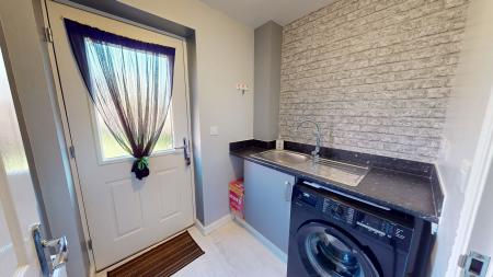 4 bedroom Detached house for sale in Fawns Close, Adderley Green, Stoke-on-Trent, ST3