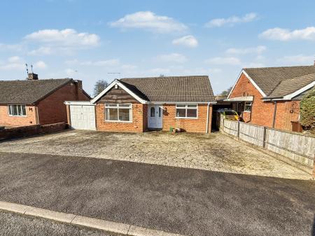 Woodlands Avenue, Cheddleton, Leek, ST13