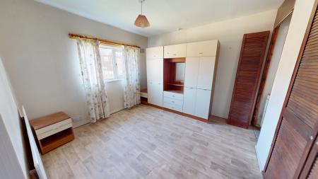 2 bedroom Semi-detached house for sale in Magdalen Road, Blurton, Stoke-on-Trent, ST3