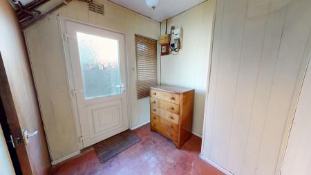 2 bedroom Semi-detached house for sale in Magdalen Road, Blurton, Stoke-on-Trent, ST3