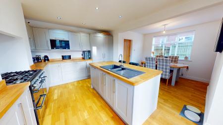 3 bedroom Semi-detached house for sale in Sandon Road, Meir Heath, Stoke-on-Trent, ST3
