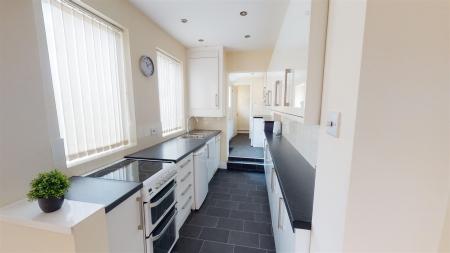2 bedroom Terraced House to let in Cooper Street, Chesterton, Newcastle-under-Lyme, ST5