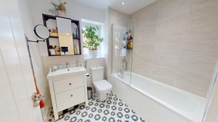 3 bedroom Detached house to let in Levison Street, Blythe Bridge, Stoke-on-Trent, ST11