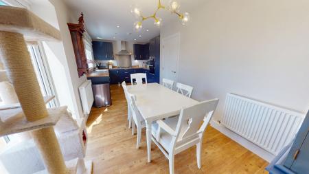 3 bedroom Detached house to let in Levison Street, Blythe Bridge, Stoke-on-Trent, ST11