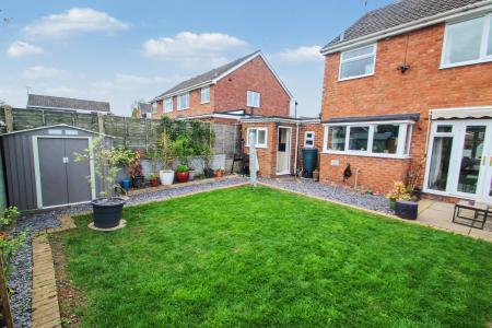 3 bedroom Semi-detached house for sale in Limewood Close, Blythe Bridge, Stoke-on-Trent, ST11