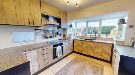 3 bedroom Semi-detached house for sale in Limewood Close, Blythe Bridge, Stoke-on-Trent, ST11