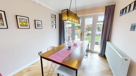3 bedroom Semi-detached house for sale in Limewood Close, Blythe Bridge, Stoke-on-Trent, ST11