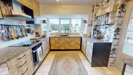 3 bedroom Semi-detached house for sale in Limewood Close, Blythe Bridge, Stoke-on-Trent, ST11