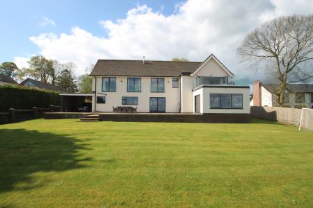 5 bedroom Detached house for sale in Manor Road, Madeley, Crewe, CW3