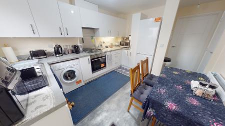 2 bedroom Semi-detached house to let in Henry Mason Place, Bucknall, Stoke-on-Trent, ST2