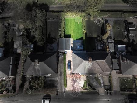 3 bedroom Semi-detached house for sale in Hanbridge Avenue, Bradwell, Newcastle-under-Lyme, ST5