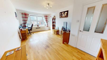 2 bedroom Semi-detached bungalow to let in Lamerton Grove, Westonfields, Stoke-On-Trent, ST3