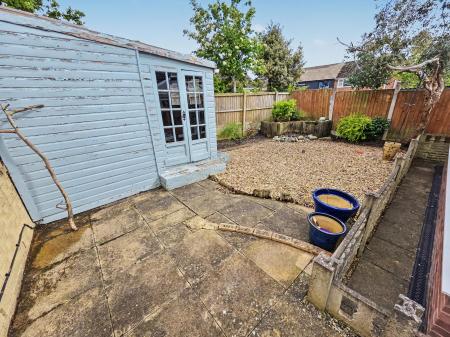 2 bedroom Semi-detached bungalow to let in Lamerton Grove, Westonfields, Stoke-On-Trent, ST3