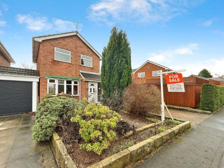 3 bedroom Detached house for sale in Belvoir Avenue, Trentham