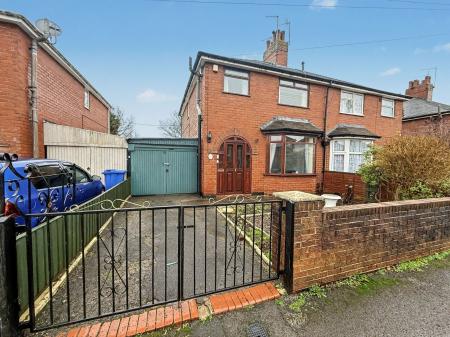 Harper Avenue, Newcastle, ST5