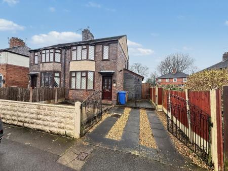 2 bedroom Semi-detached house for sale in Levita Road, Oakhill, Stoke-on-Trent
