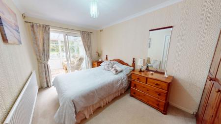 2 bedroom Detached bungalow for sale in Lowell Drive, Park Hall, Stoke-on-Trent