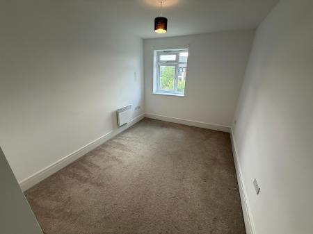2 bedroom Flat for sale in Ivory Close, Hanley, Stoke-on-Trent