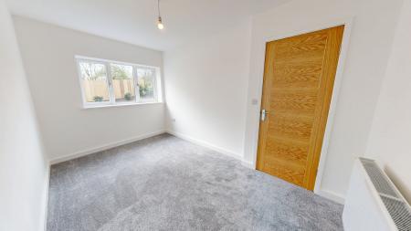 2 bedroom Detached bungalow for sale in Stratheden Road, Bradeley, Stoke-on-Trent