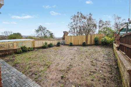 2 bedroom Detached bungalow for sale in Stratheden Road, Bradeley, Stoke-on-Trent