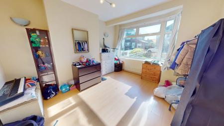 3 bedroom Semi-detached house for sale in Hanbridge Avenue, Bradwell, Newcastle-under-Lyme