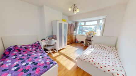 3 bedroom Semi-detached house for sale in Hanbridge Avenue, Bradwell, Newcastle-under-Lyme