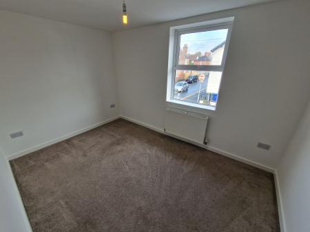 4 bedroom Terraced House for sale in Stanton Road, Meir, Stoke-on-Trent